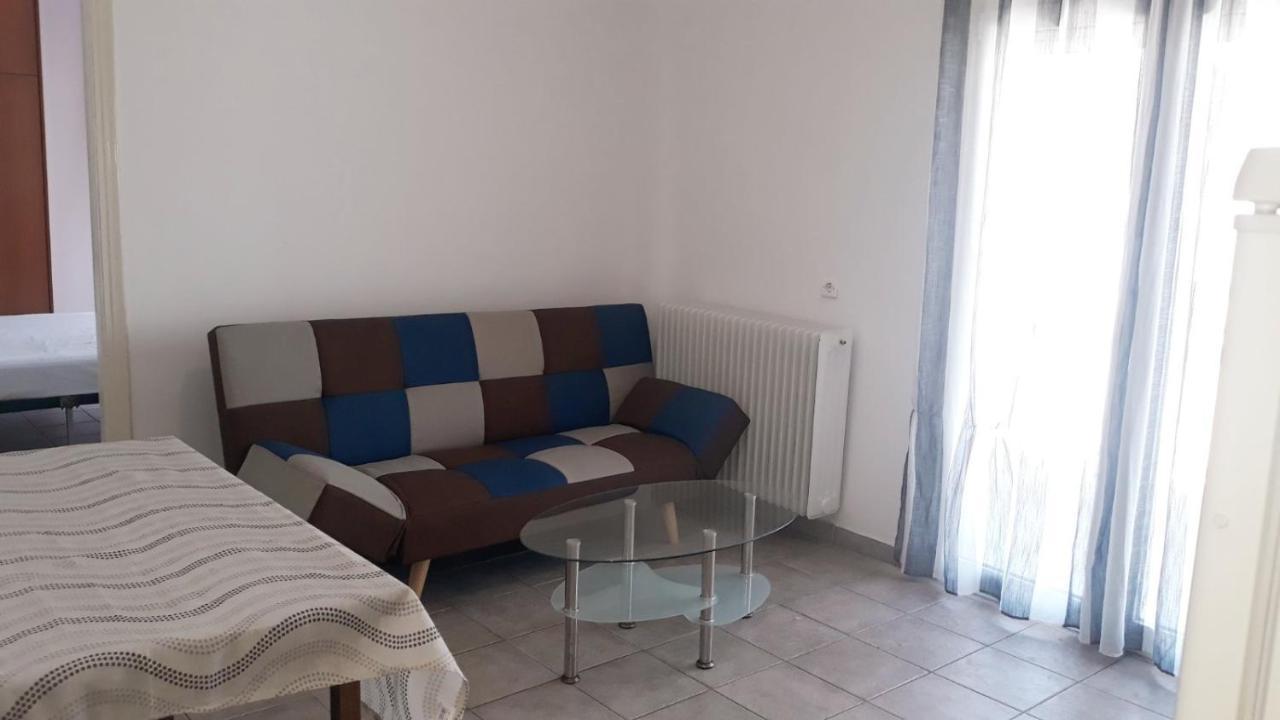 Central Apartments Eretria Kültér fotó