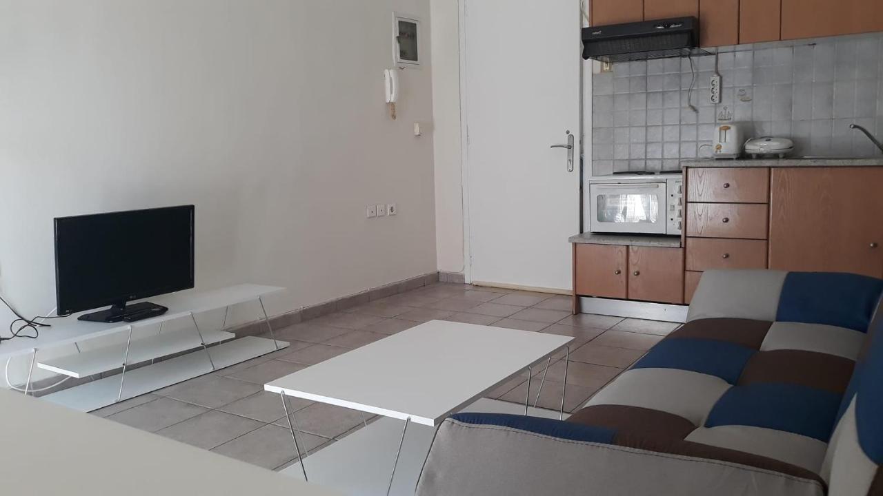 Central Apartments Eretria Kültér fotó
