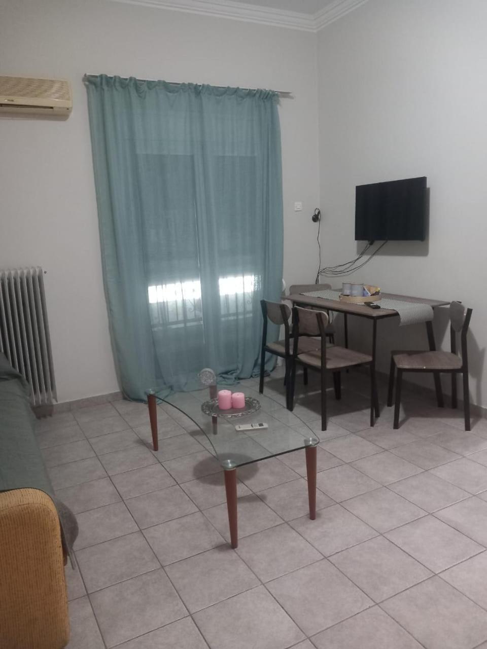 Central Apartments Eretria Kültér fotó