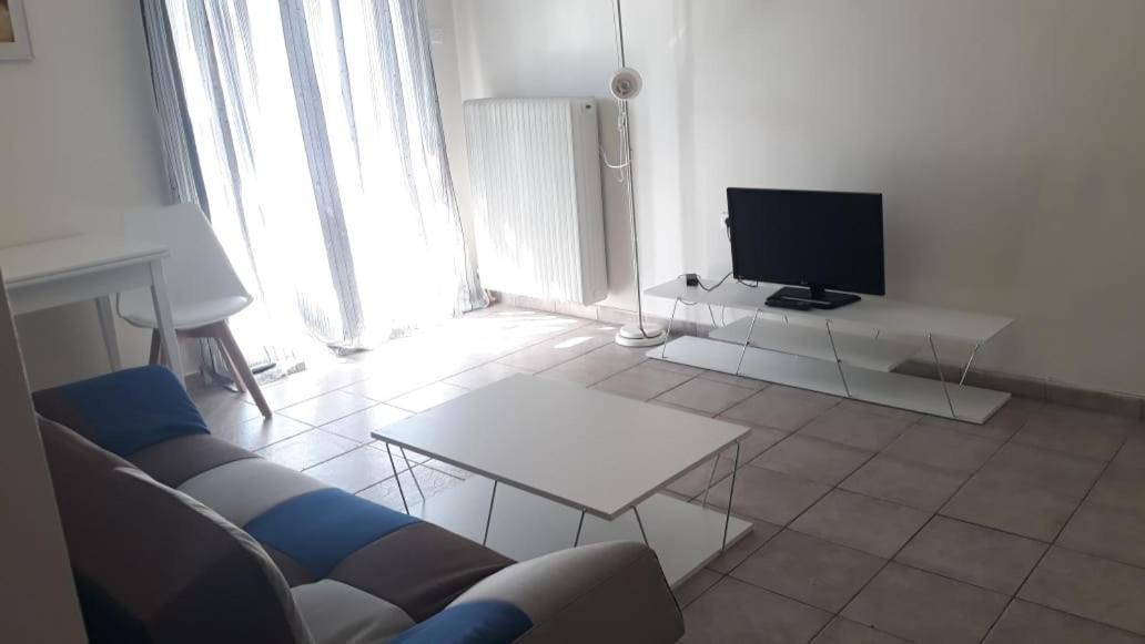 Central Apartments Eretria Kültér fotó
