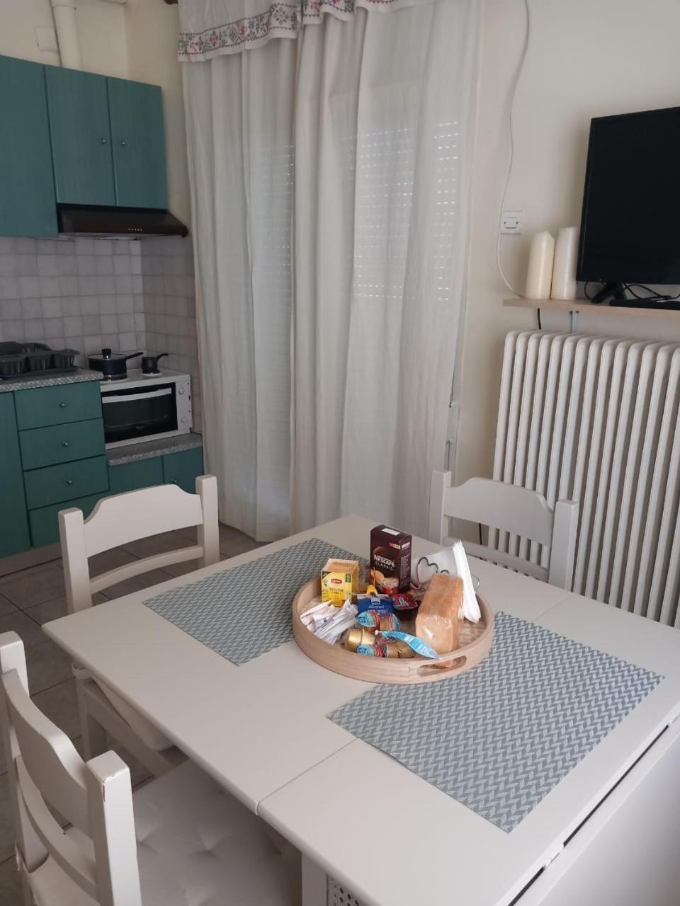 Central Apartments Eretria Kültér fotó
